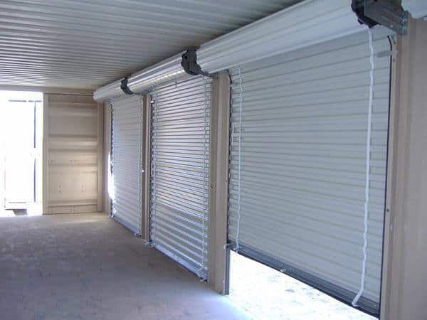 installation-des-rideaux-métalliques