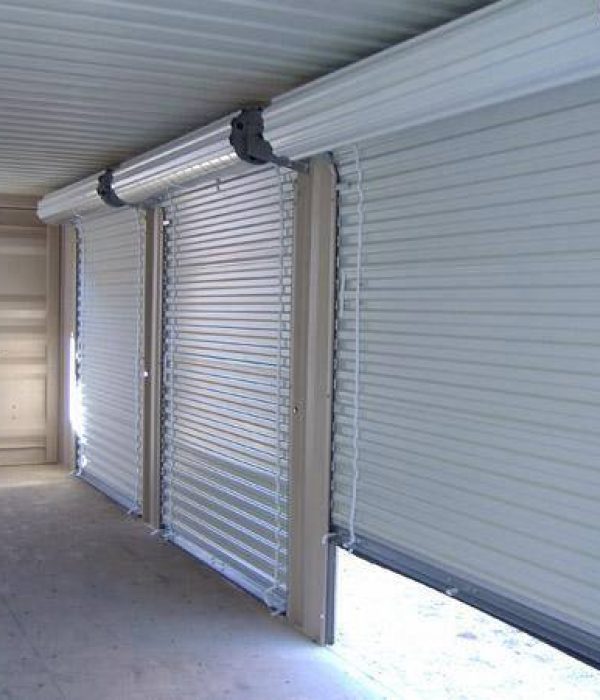 installation-des-rideaux-métalliques